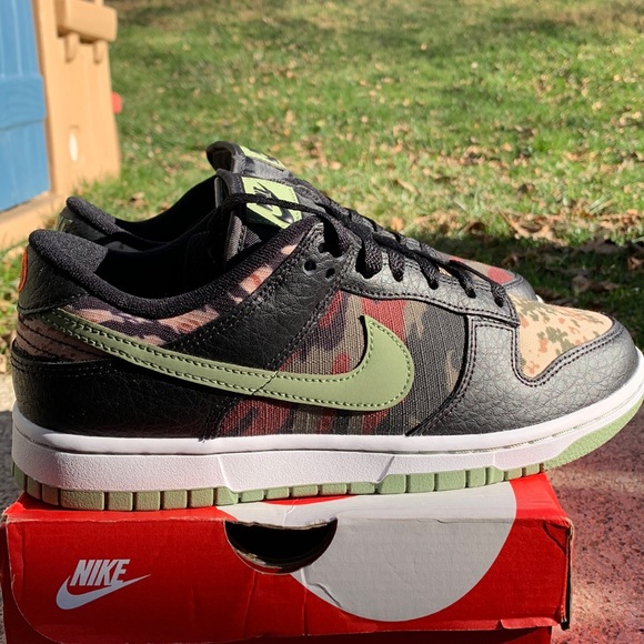 🪖 NEW Nike Dunk Low “Crazy Camo” SE Size 8 Men/ 9.5 Women - Picture 2 of 11